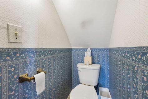206 N Ellis Keota IA 52248