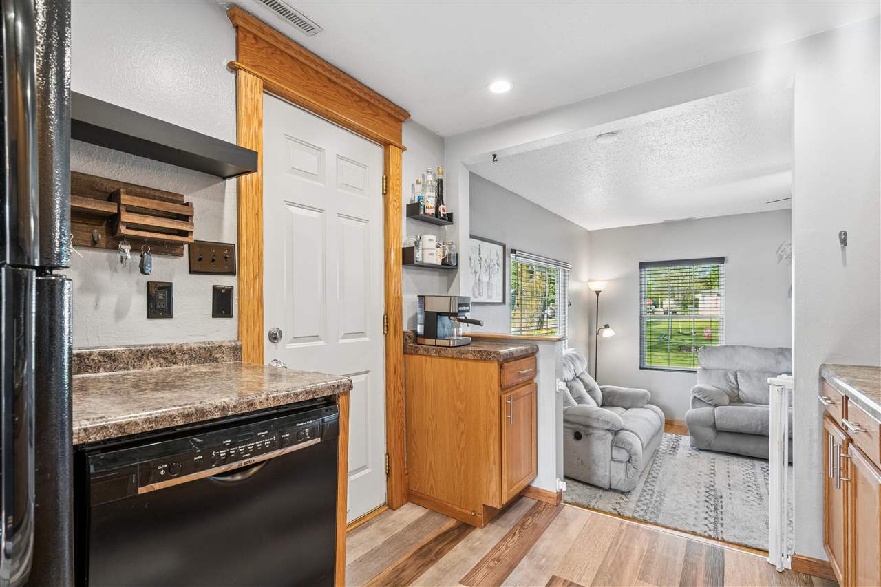207 Center Avenue Urbana IA 52345