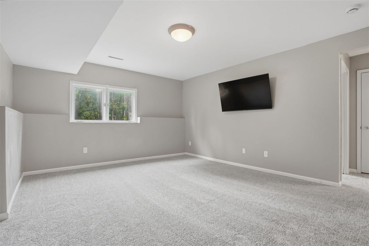 706 Holiday Road Coralville IA 52241-0000