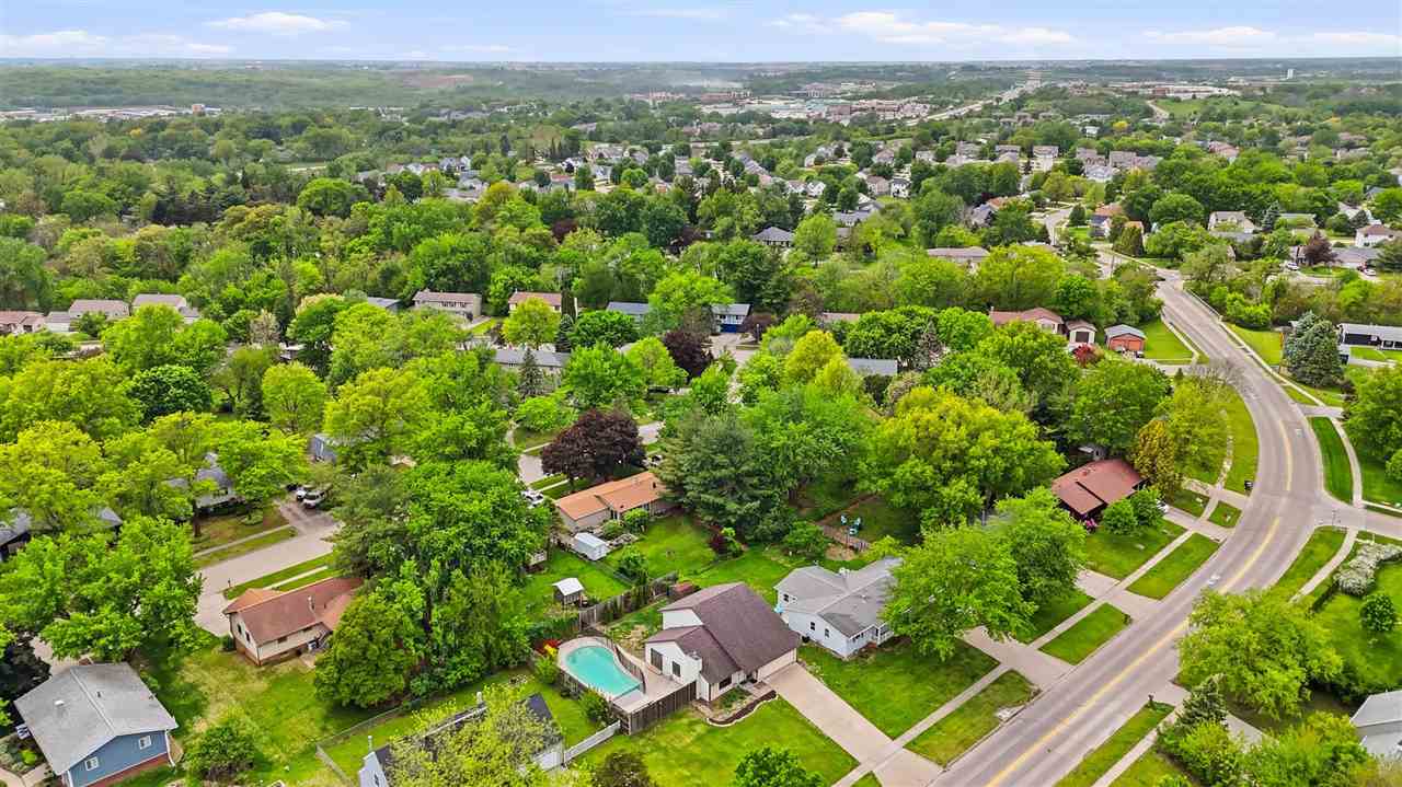 706 Holiday Road Coralville IA 52241-0000