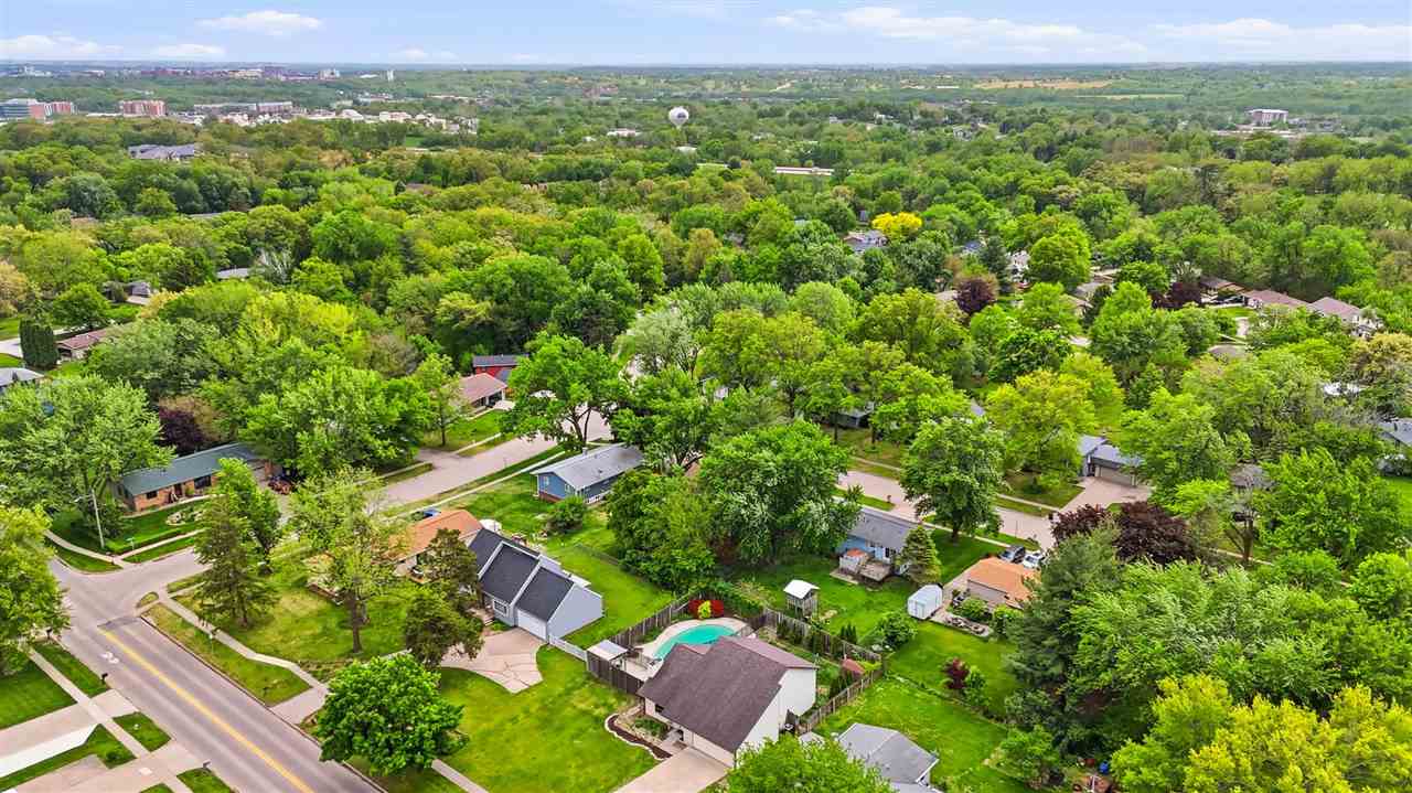 706 Holiday Road Coralville IA 52241-0000