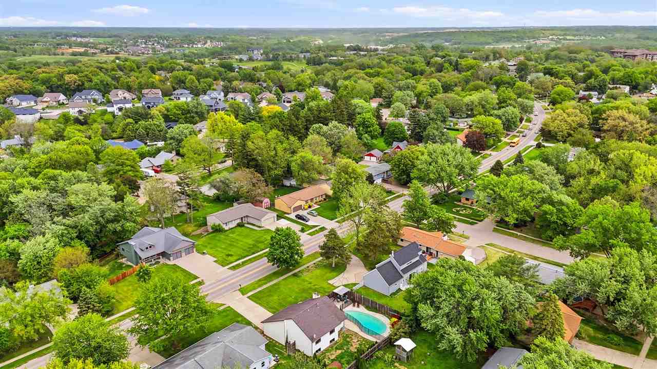 706 Holiday Road Coralville IA 52241-0000