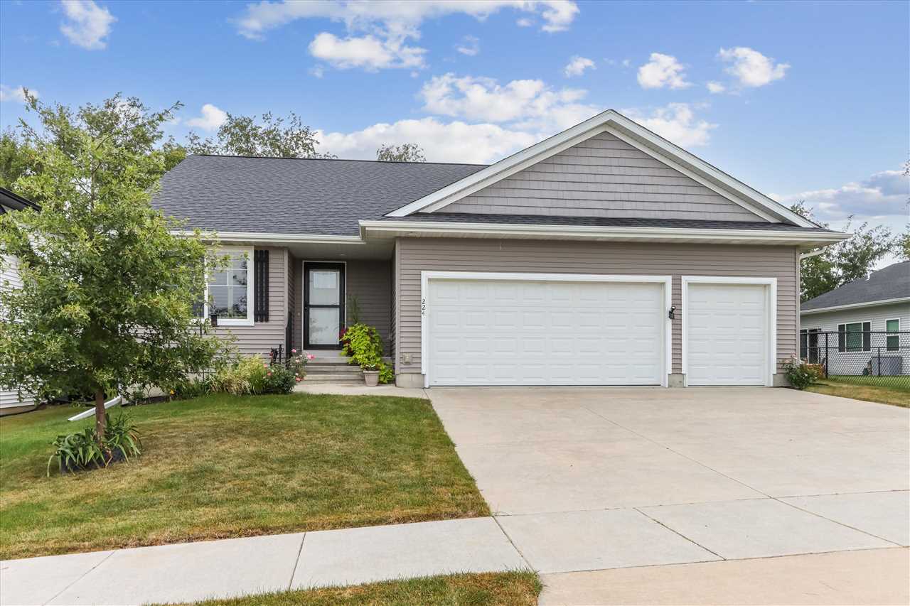 224 Kenneth Drive Iowa City IA 52245