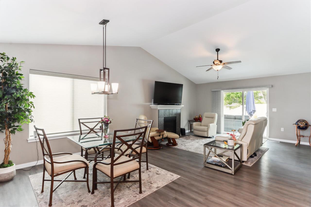 224 Kenneth Drive Iowa City IA 52245