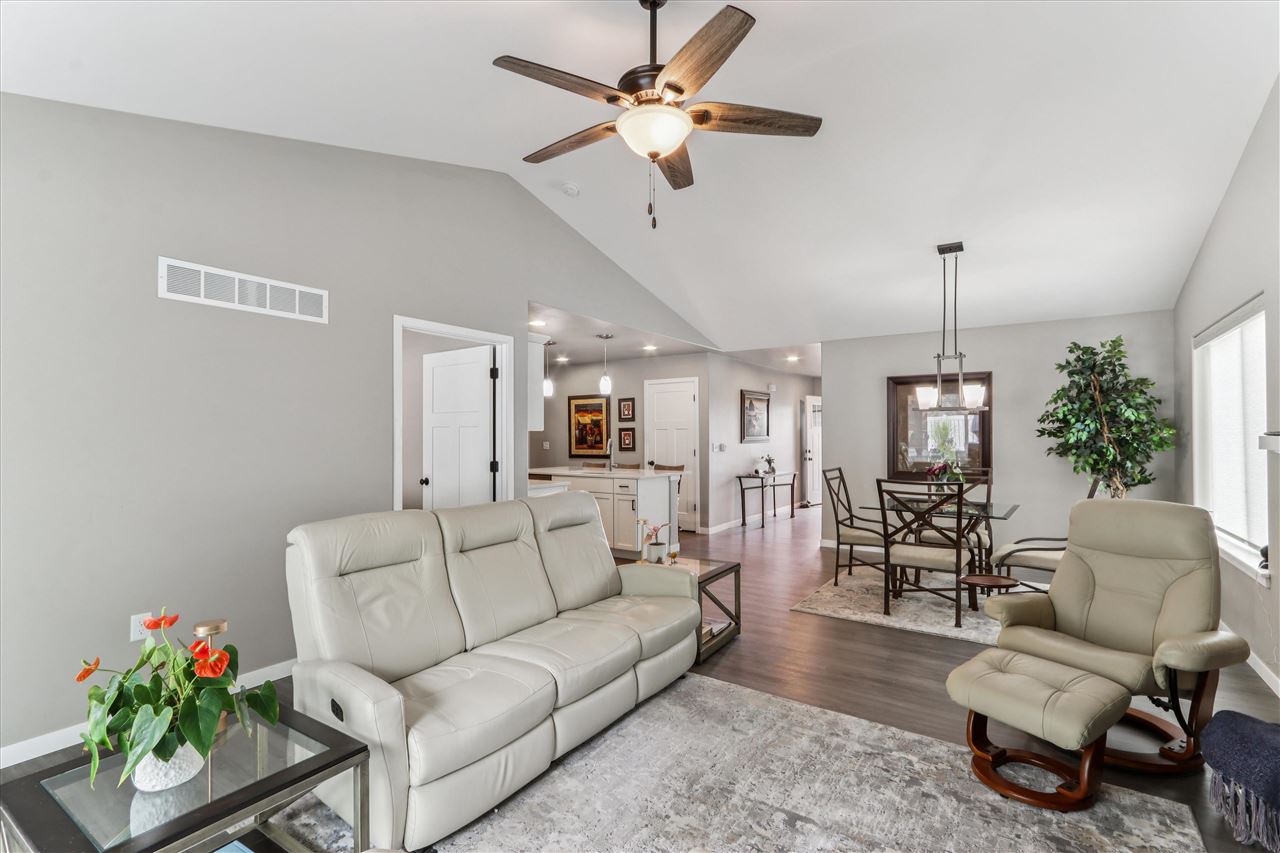 224 Kenneth Drive Iowa City IA 52245