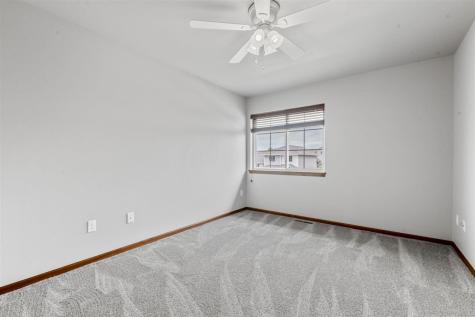 1573 Vesti Lane Iowa City IA 52240