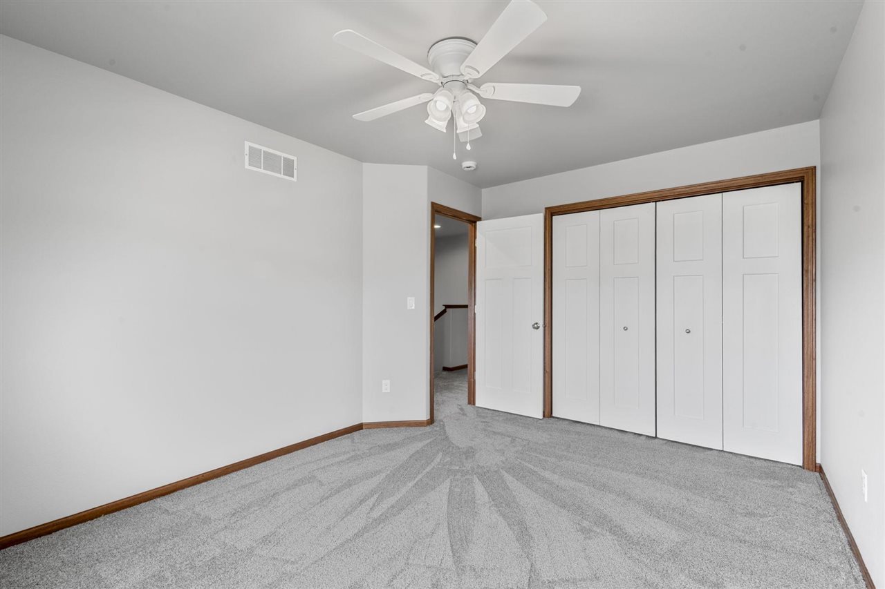 1573 Vesti Lane Iowa City IA 52240