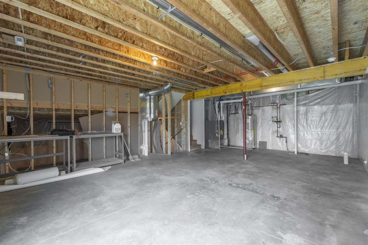 1573 Vesti Lane Iowa City IA 52240