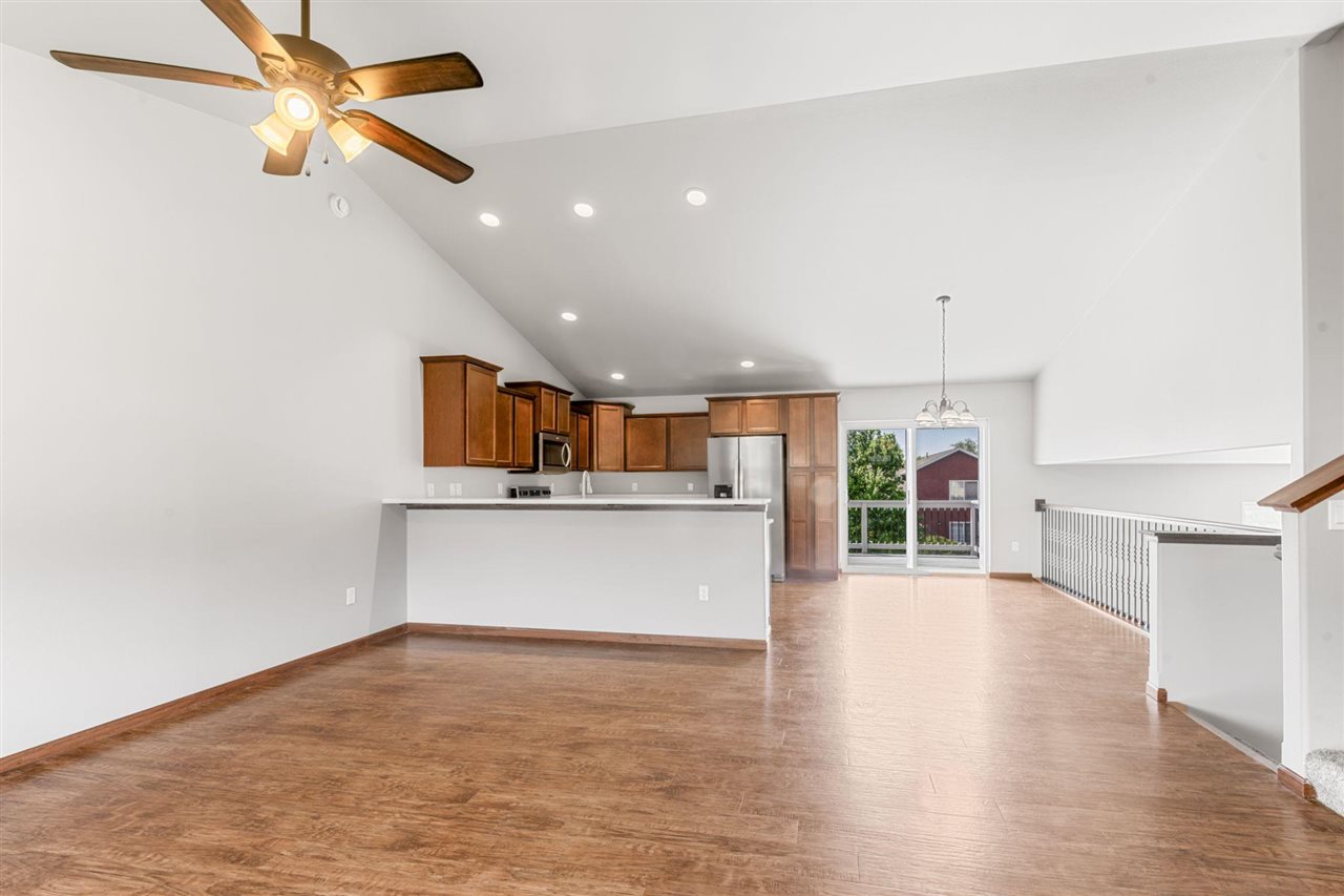 1573 Vesti Lane Iowa City IA 52240