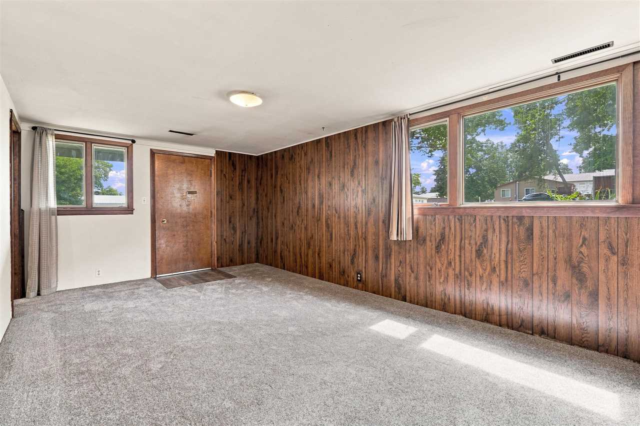 703 6th Avenue Wellman IA 52356-0000