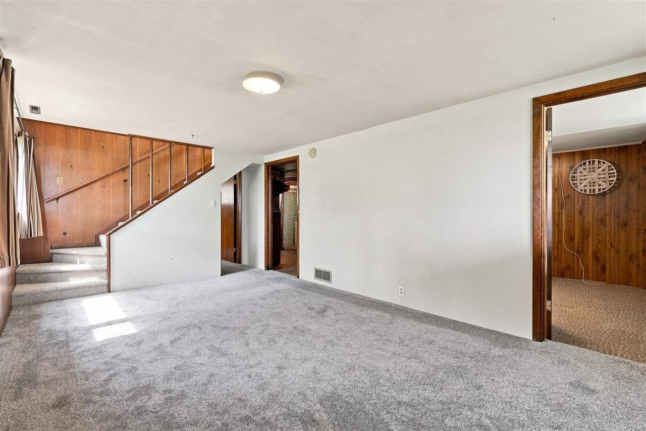 703 6th Avenue Wellman IA 52356-0000