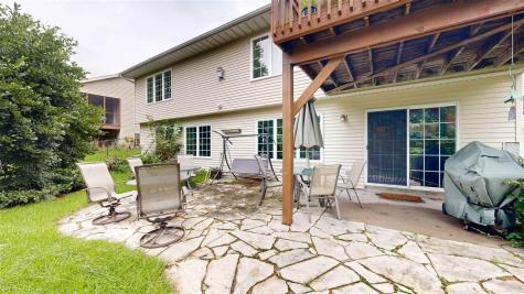 649 Tipperary Road Iowa City IA 52246