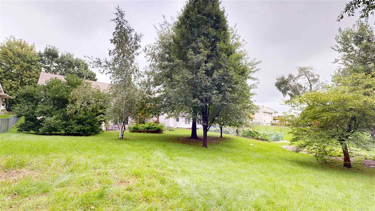 649 Tipperary Road Iowa City IA 52246