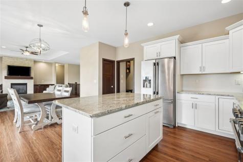 1202 Wood Lily Road Solon IA 52333