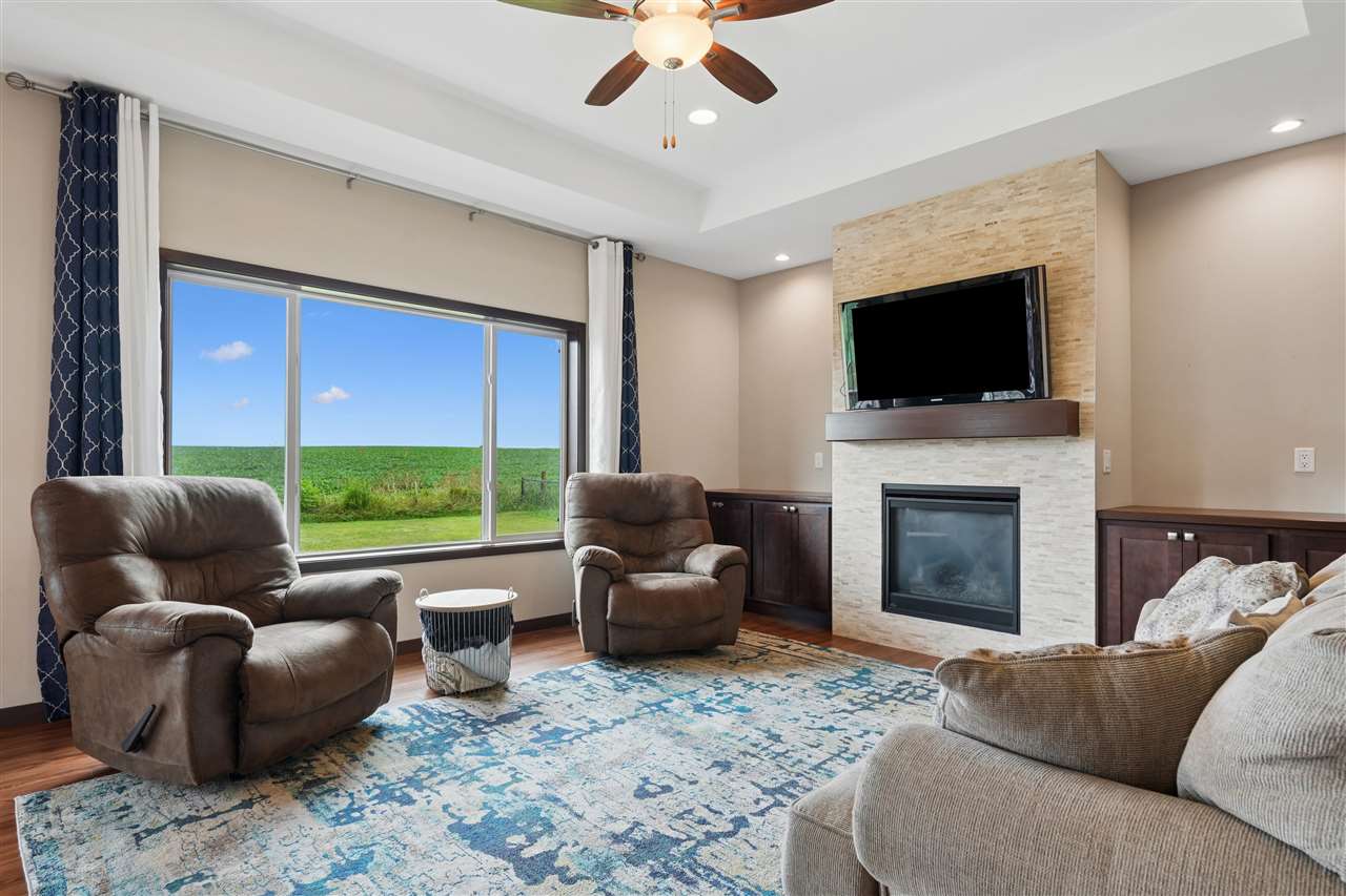 1202 Wood Lily Road Solon IA 52333