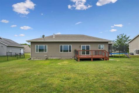 1202 Wood Lily Road Solon IA 52333