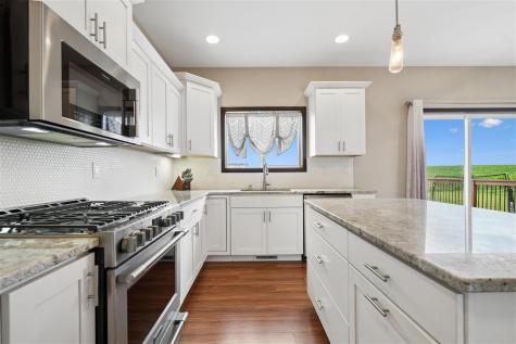 1202 Wood Lily Road Solon IA 52333