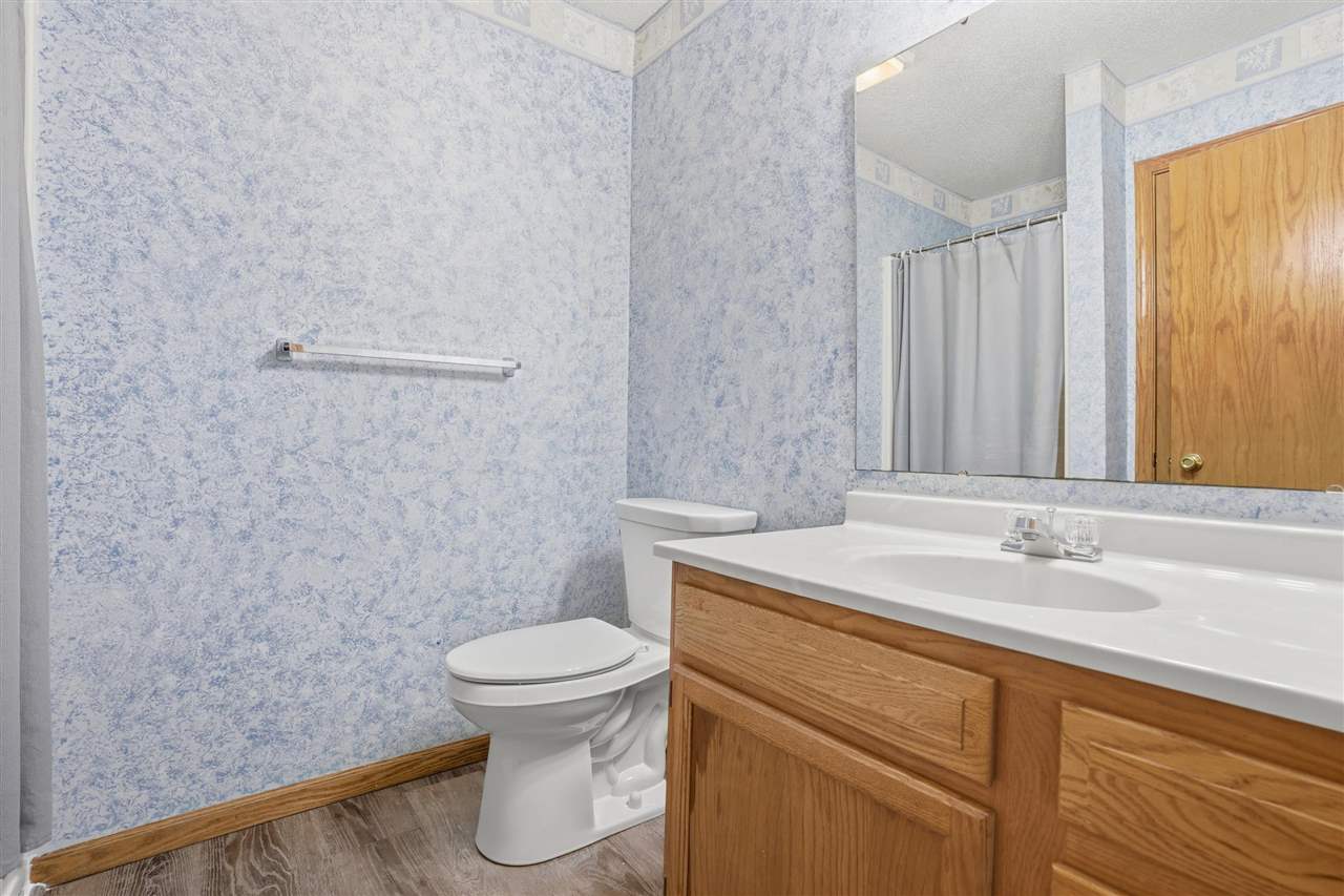 27 Jema Court Iowa City IA 52246
