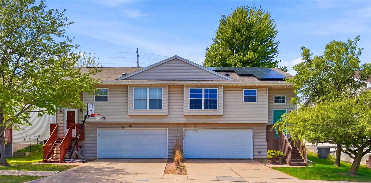 27 Jema Court Iowa City IA 52246