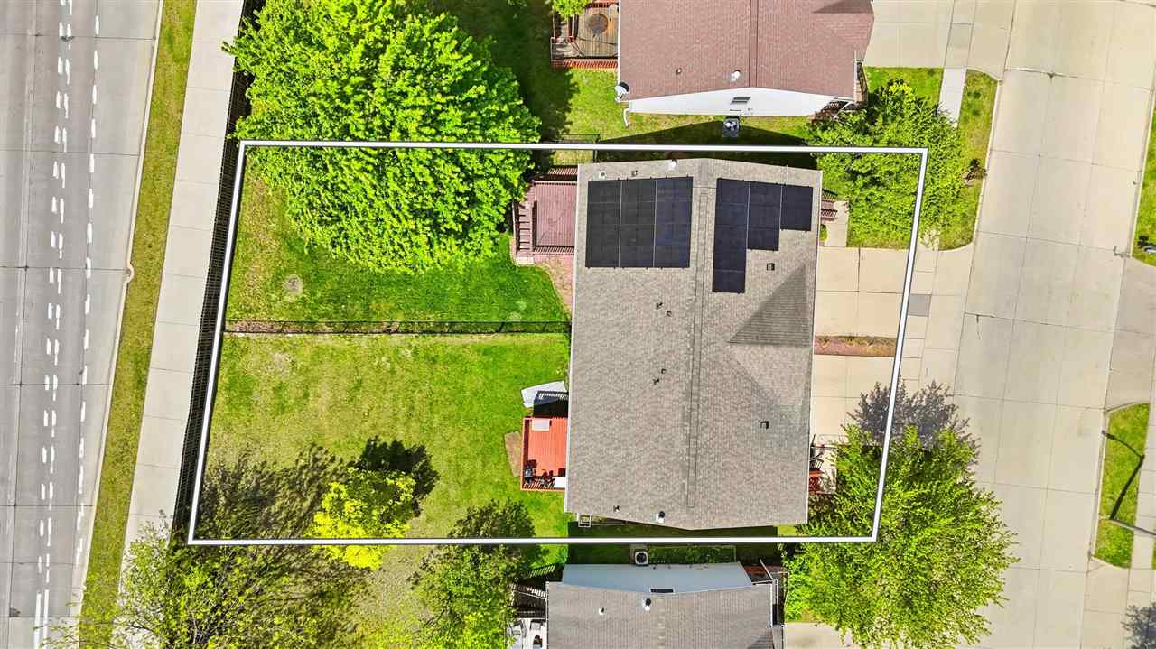 27 Jema Court Iowa City IA 52246