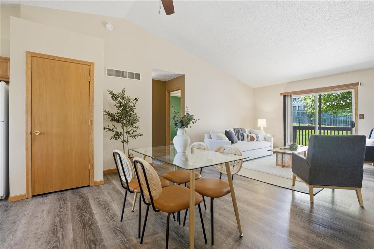27 Jema Court Iowa City IA 52246