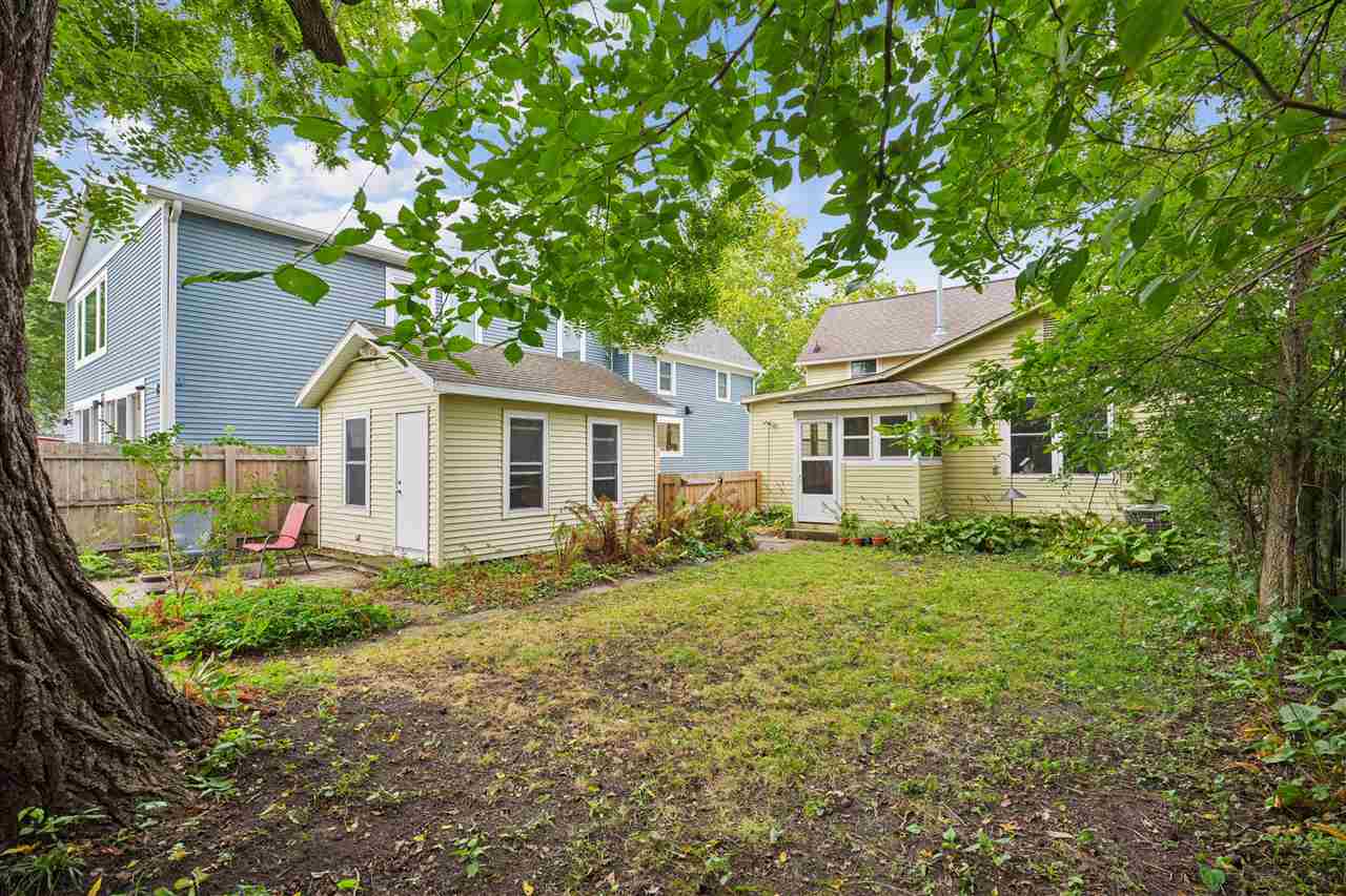 1029 E Bloomington Iowa City IA 52245