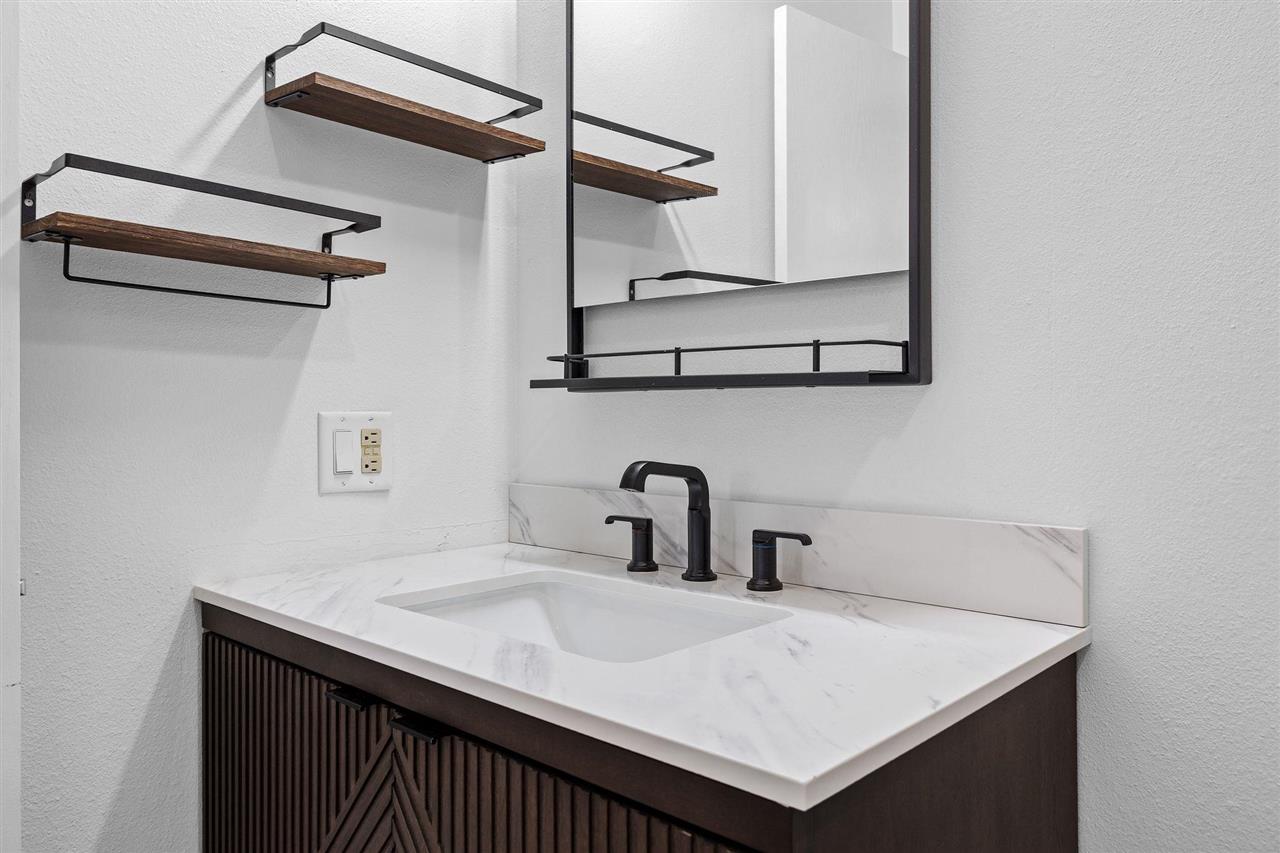 2038 Hannah Jo Court Iowa City IA 52240