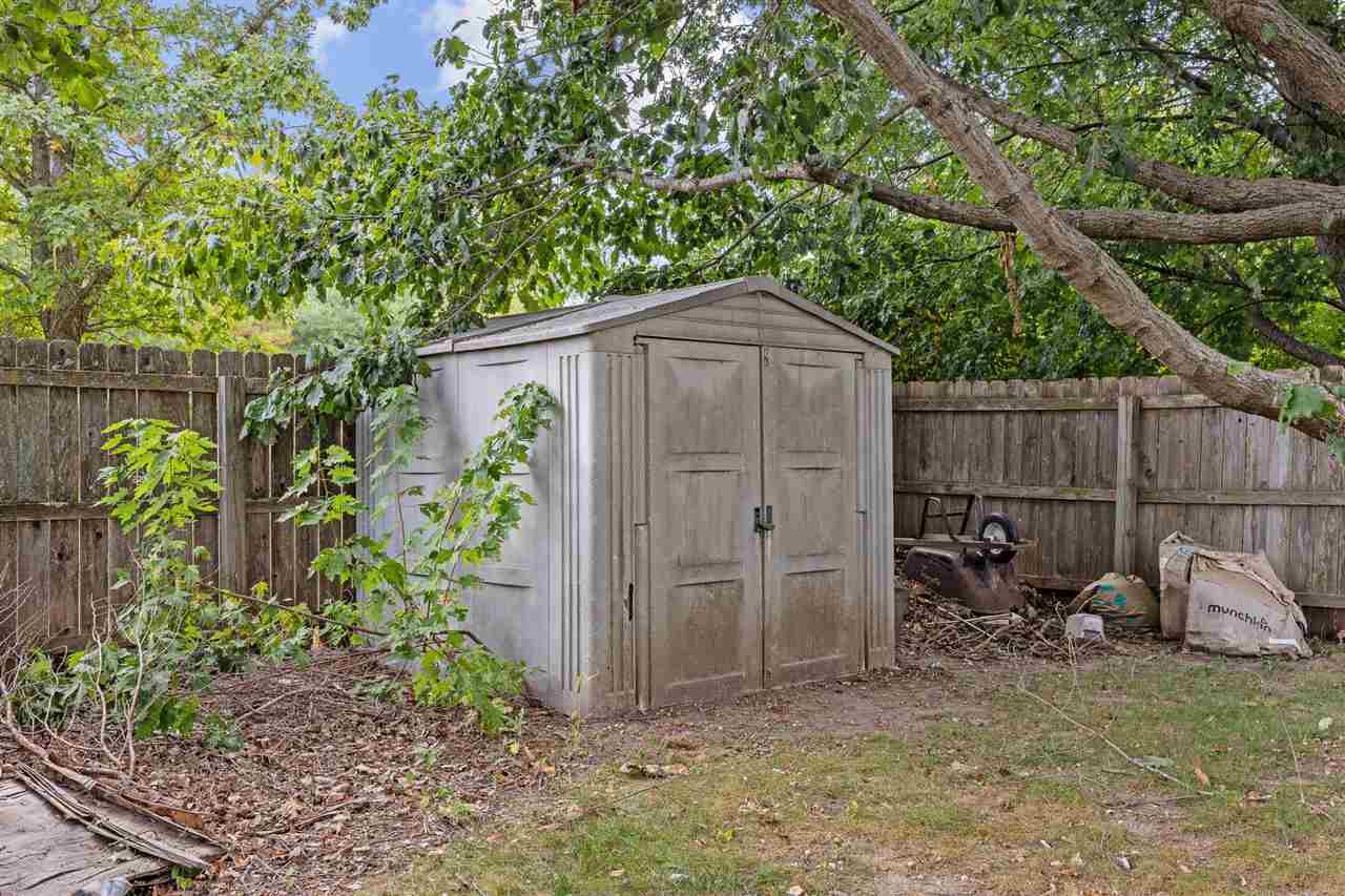 2038 Hannah Jo Court Iowa City IA 52240