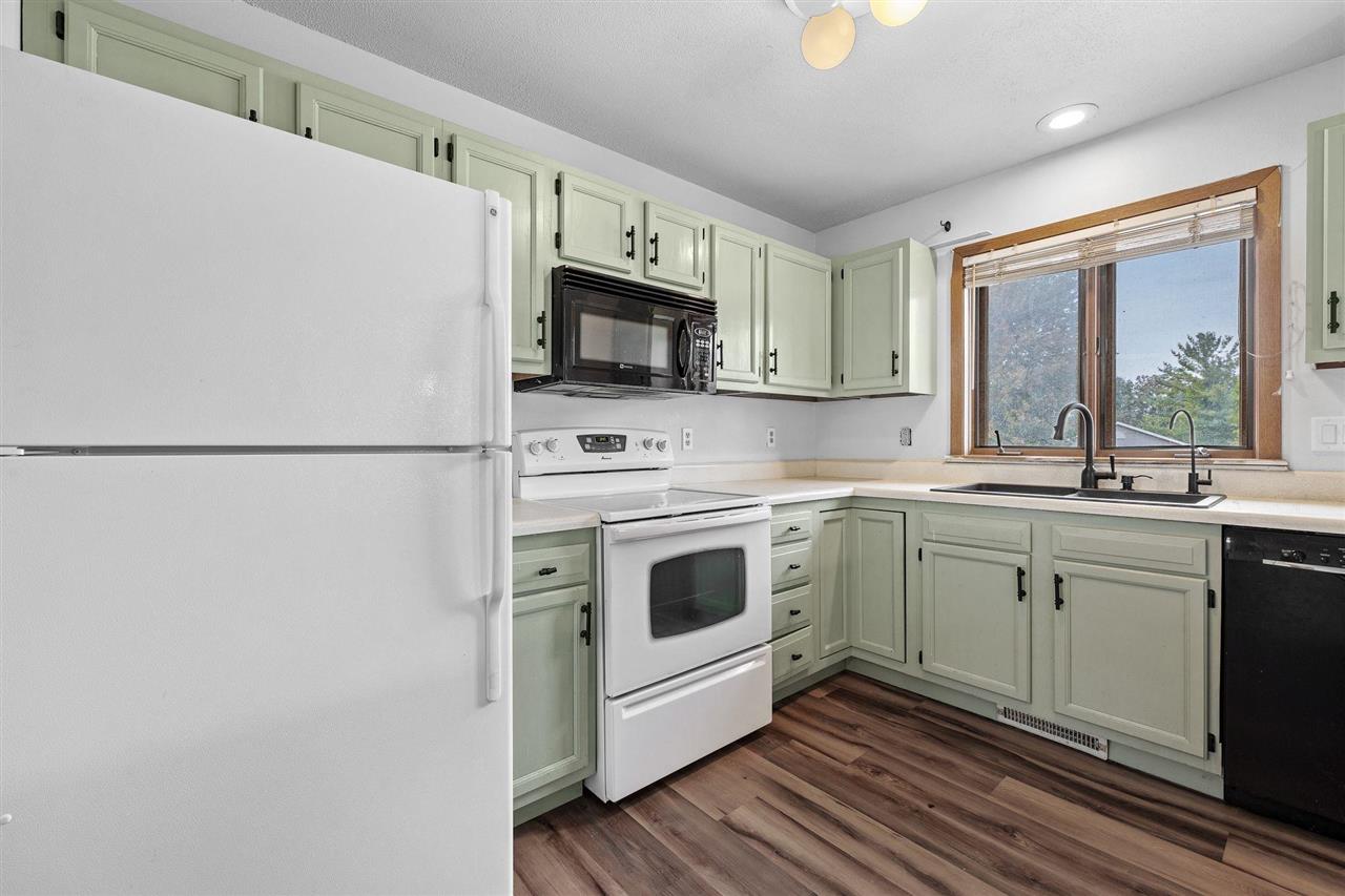 2038 Hannah Jo Court Iowa City IA 52240