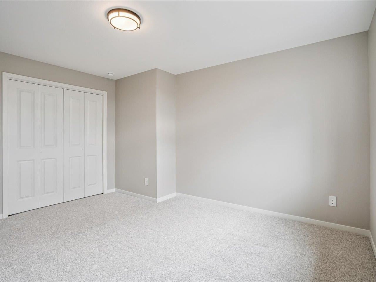 1289 Covered Wagon Drive Iowa City IA 52240