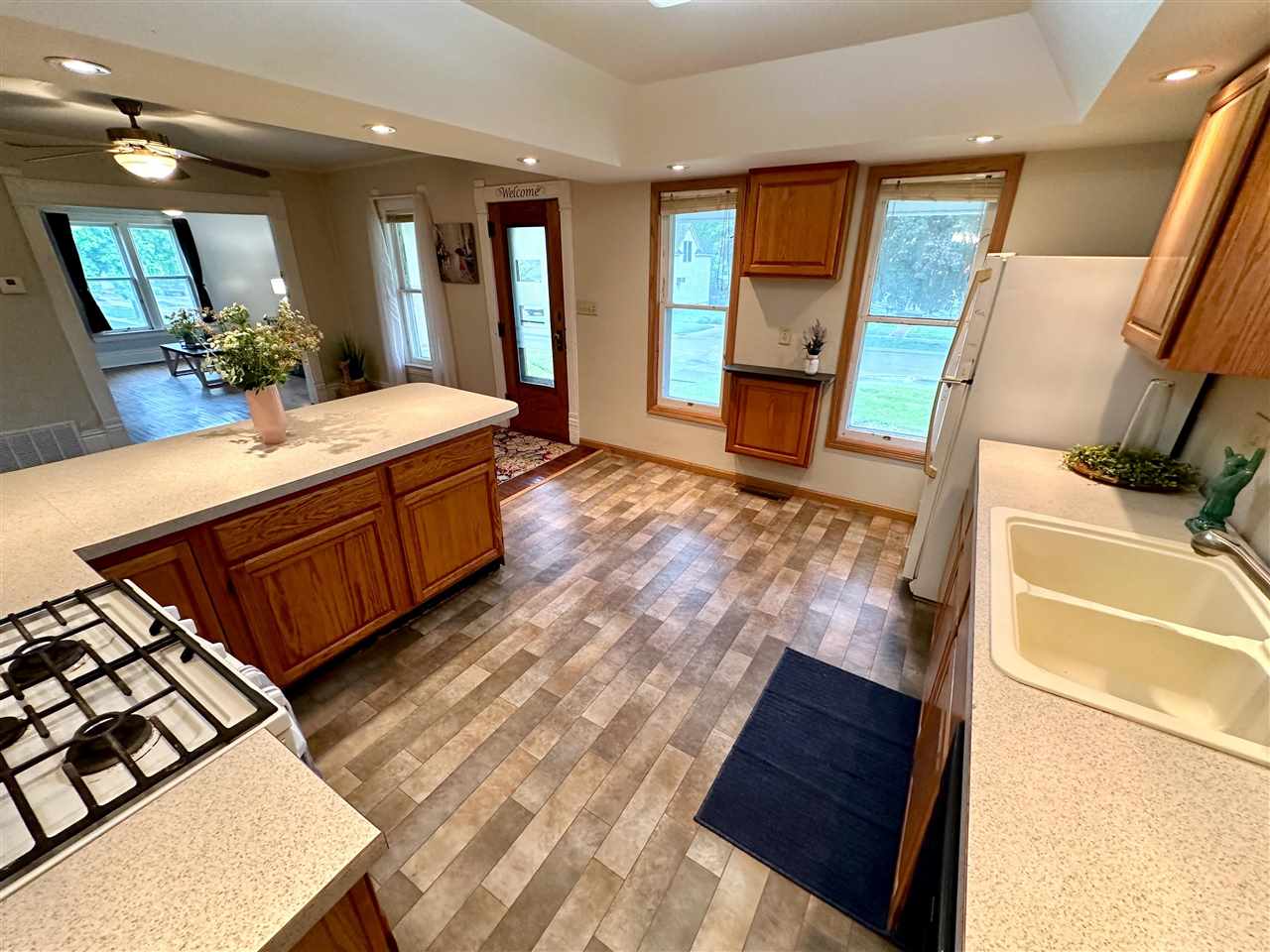 302 W Oak Street North English IA 52316