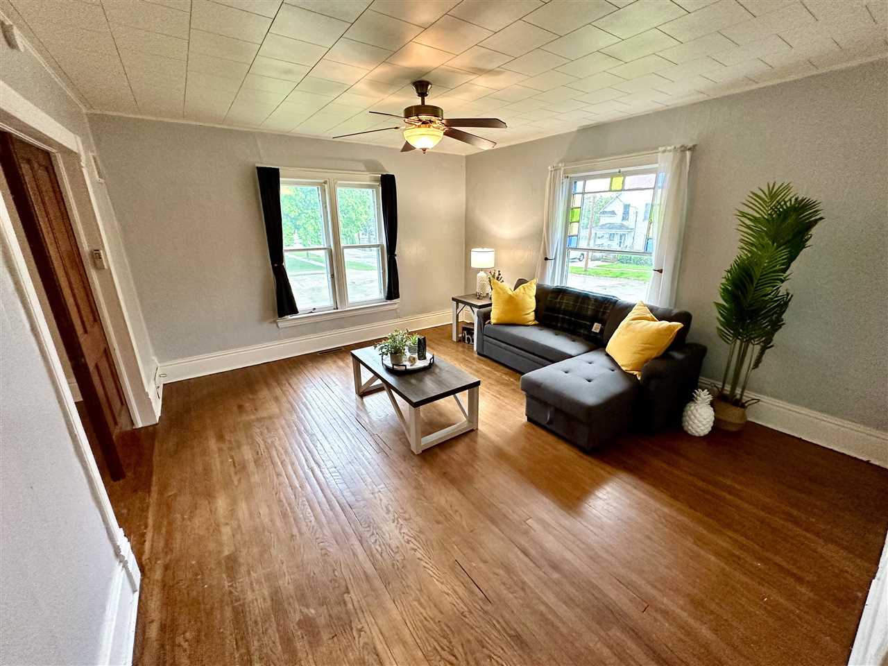 302 W Oak Street North English IA 52316