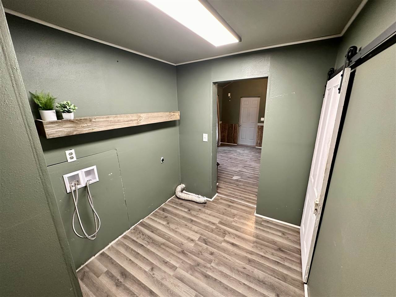302 W Oak Street North English IA 52316