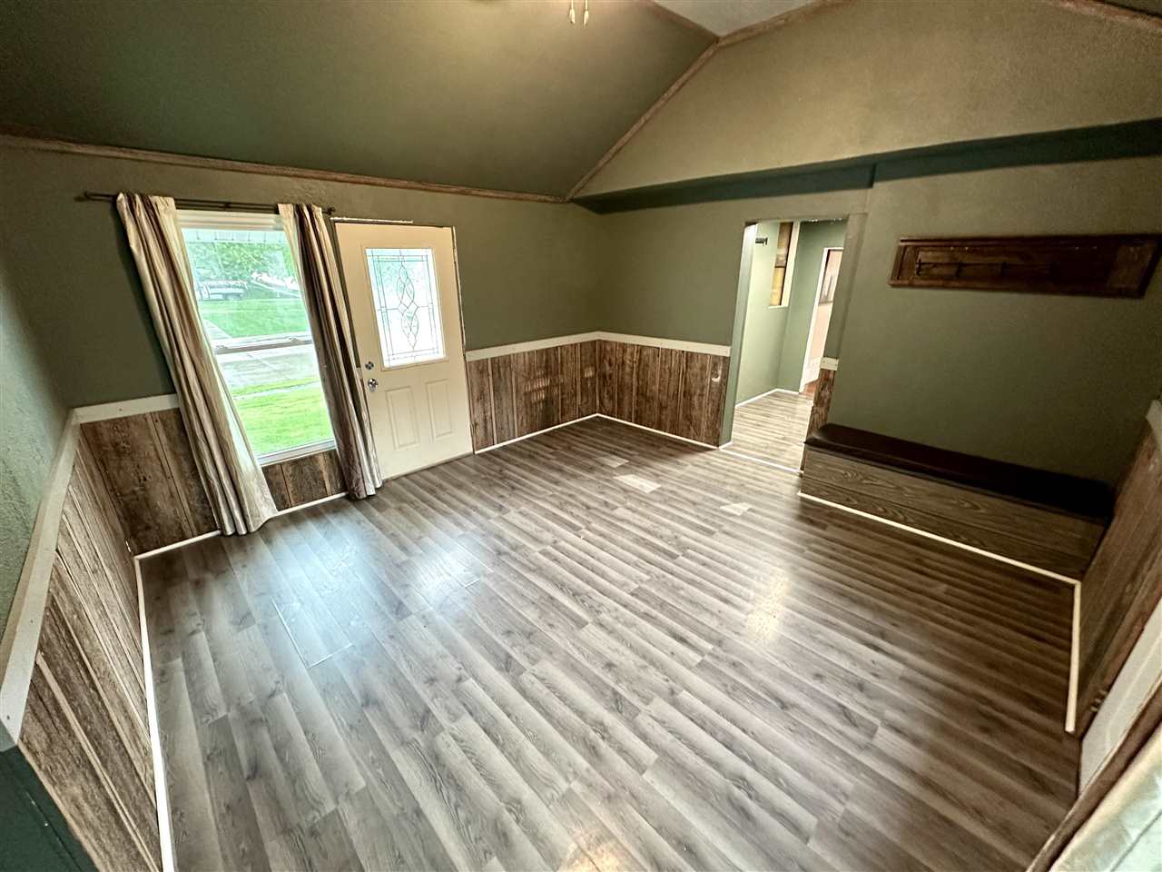 302 W Oak Street North English IA 52316