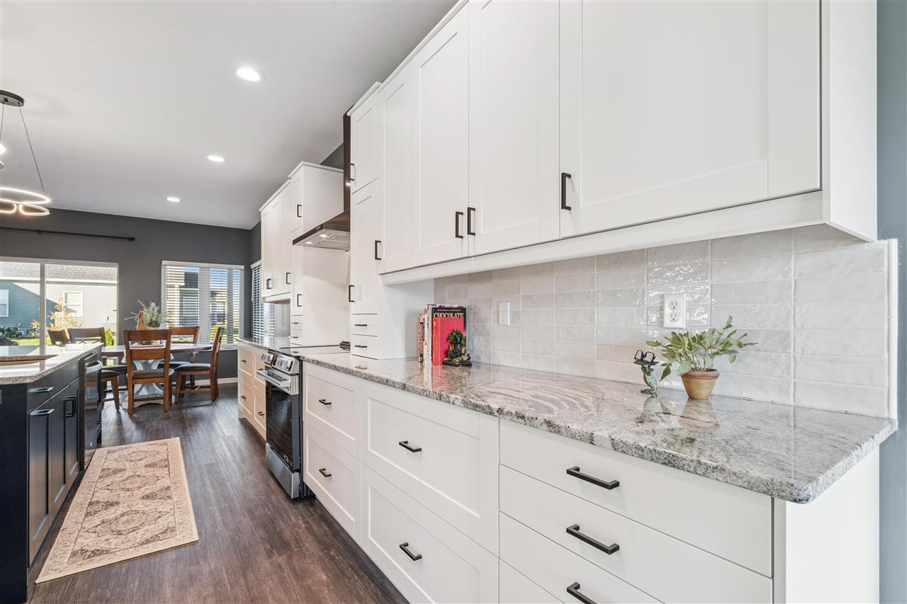 5112 Scenic View Court SW Cedar Rapids IA 52404