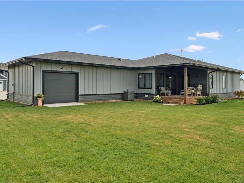 5112 Scenic View Court SW Cedar Rapids IA 52404