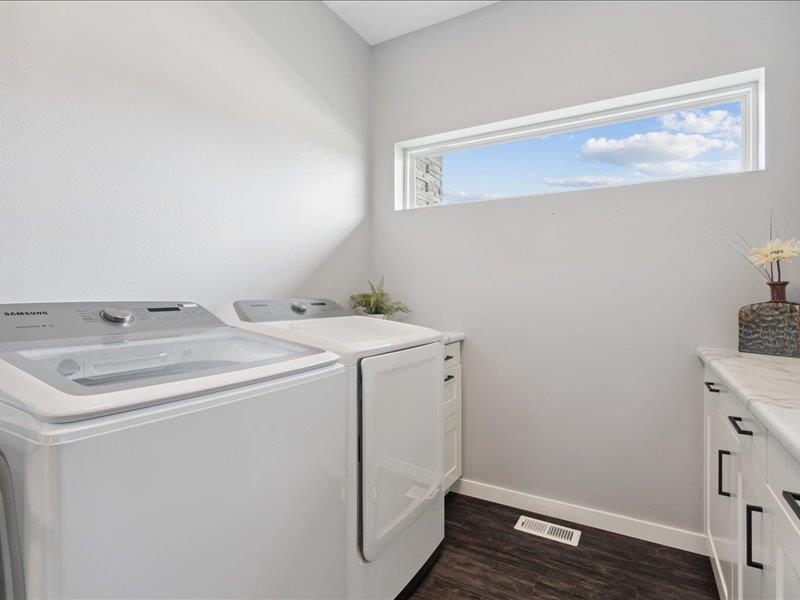 5112 Scenic View Court SW Cedar Rapids IA 52404