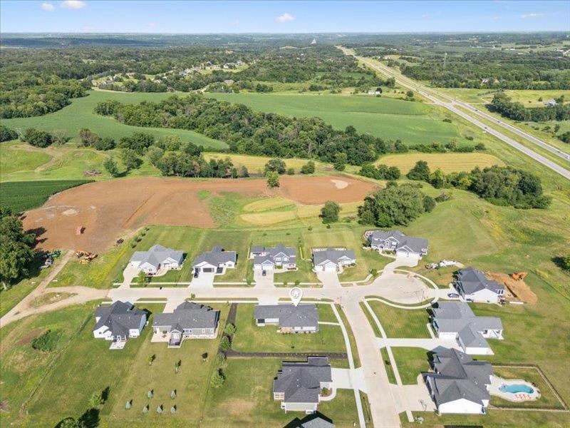 5112 Scenic View Court SW Cedar Rapids IA 52404