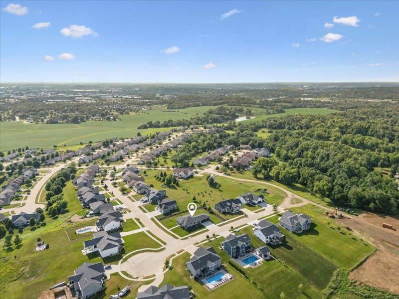 5112 Scenic View Court SW Cedar Rapids IA 52404