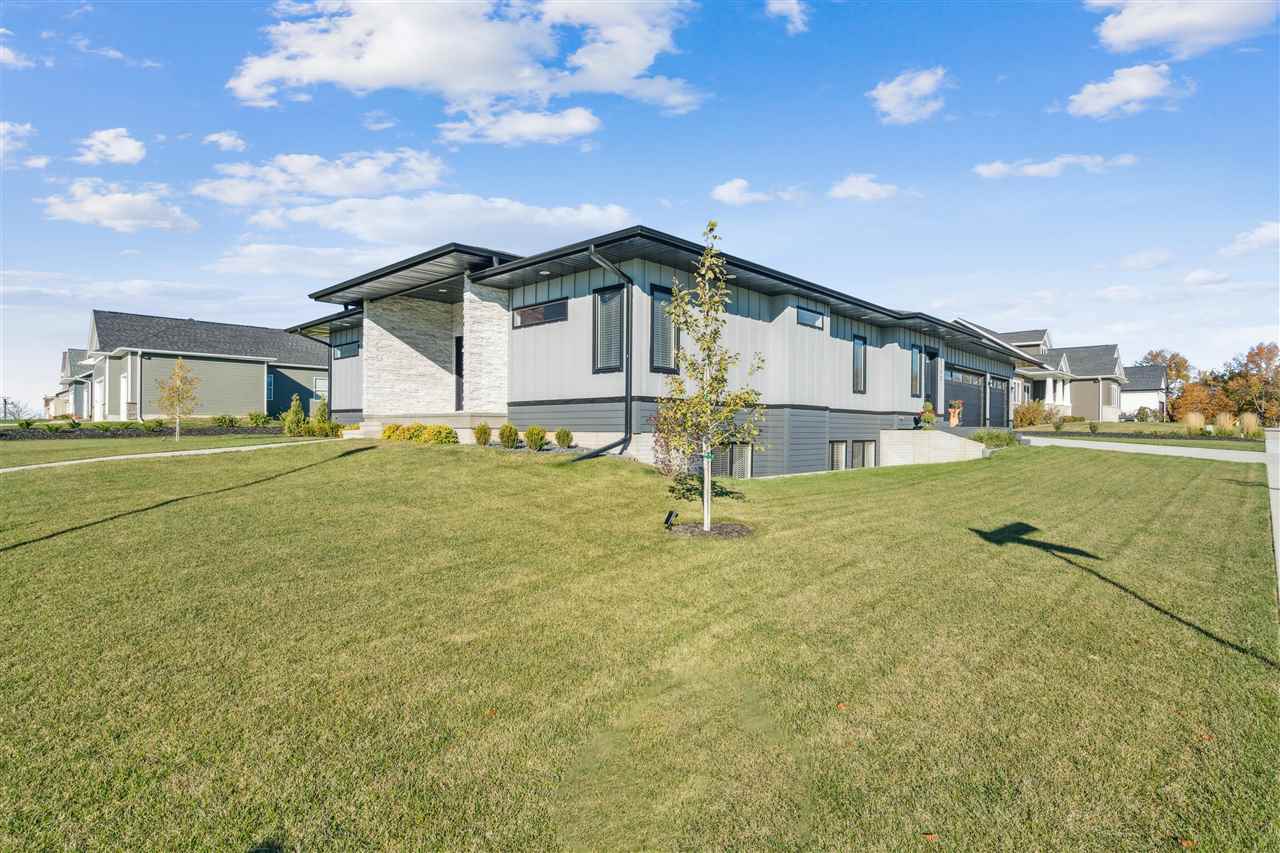 5112 Scenic View Court SW Cedar Rapids IA 52404