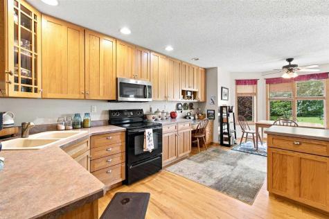 2956 Orchard View Lane Iowa City IA 52240