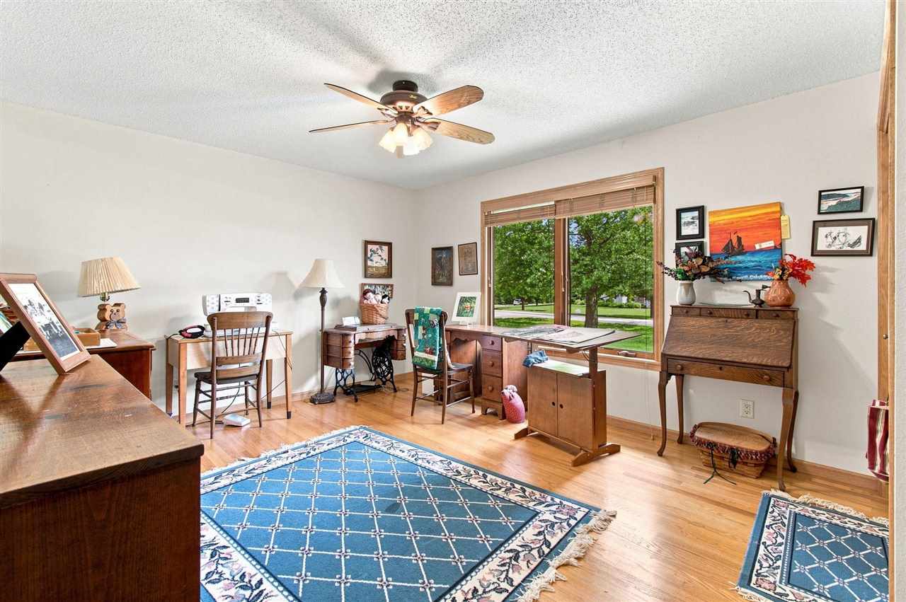 2956 Orchard View Lane Iowa City IA 52240