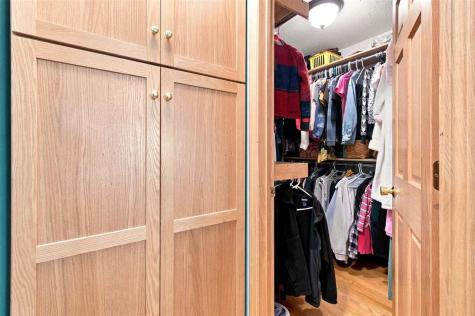 2956 Orchard View Lane Iowa City IA 52240