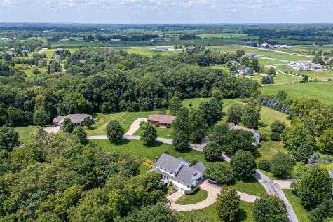 2956 Orchard View Lane Iowa City IA 52240