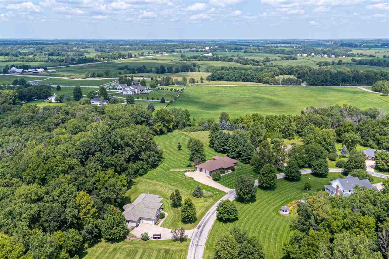 2956 Orchard View Lane Iowa City IA 52240
