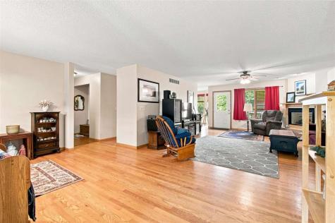 2956 Orchard View Lane Iowa City IA 52240