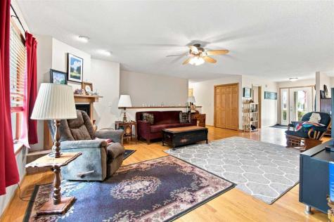 2956 Orchard View Lane Iowa City IA 52240
