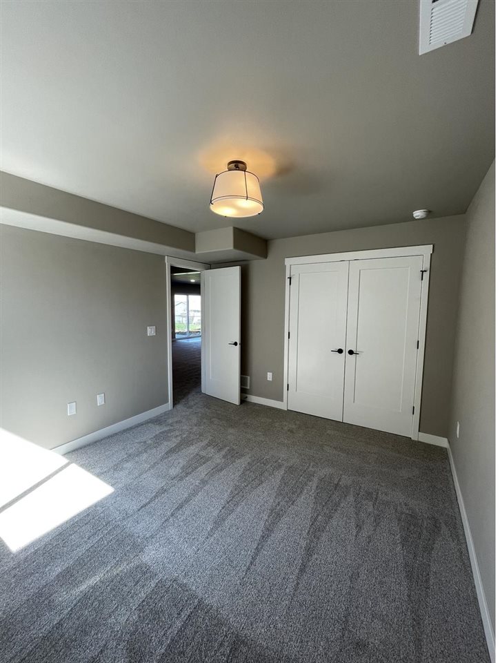 1948 Coquina Avenue Tiffin IA 52340