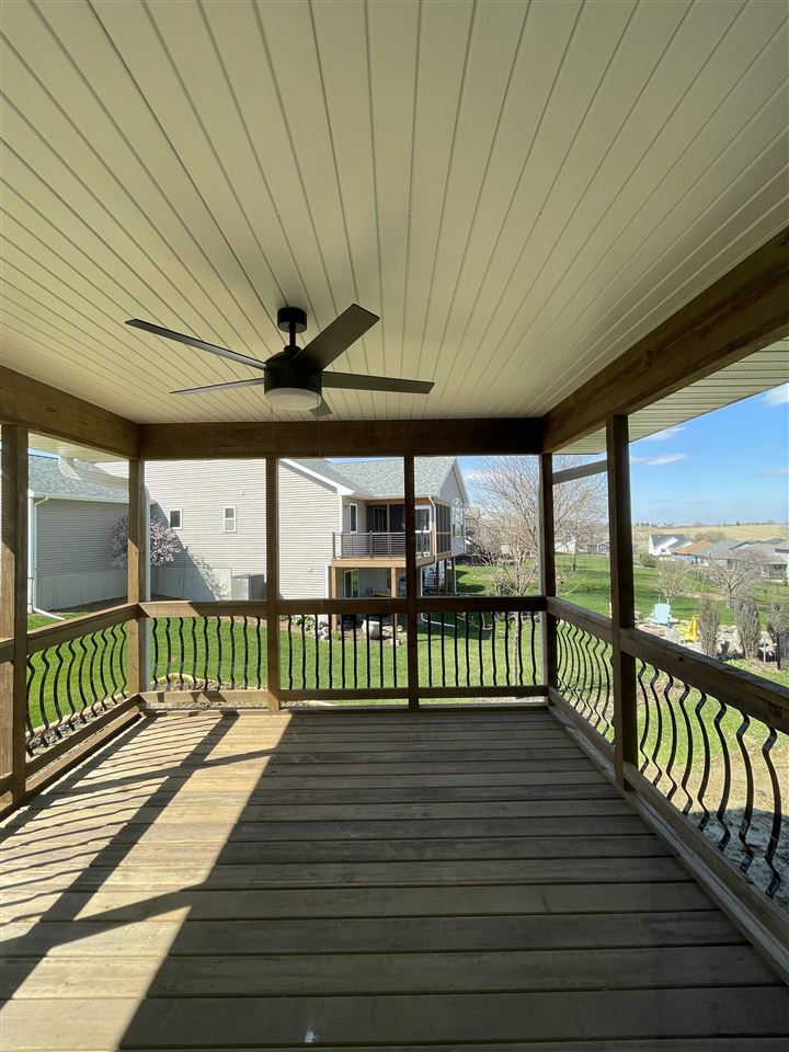 1948 Coquina Avenue Tiffin IA 52340