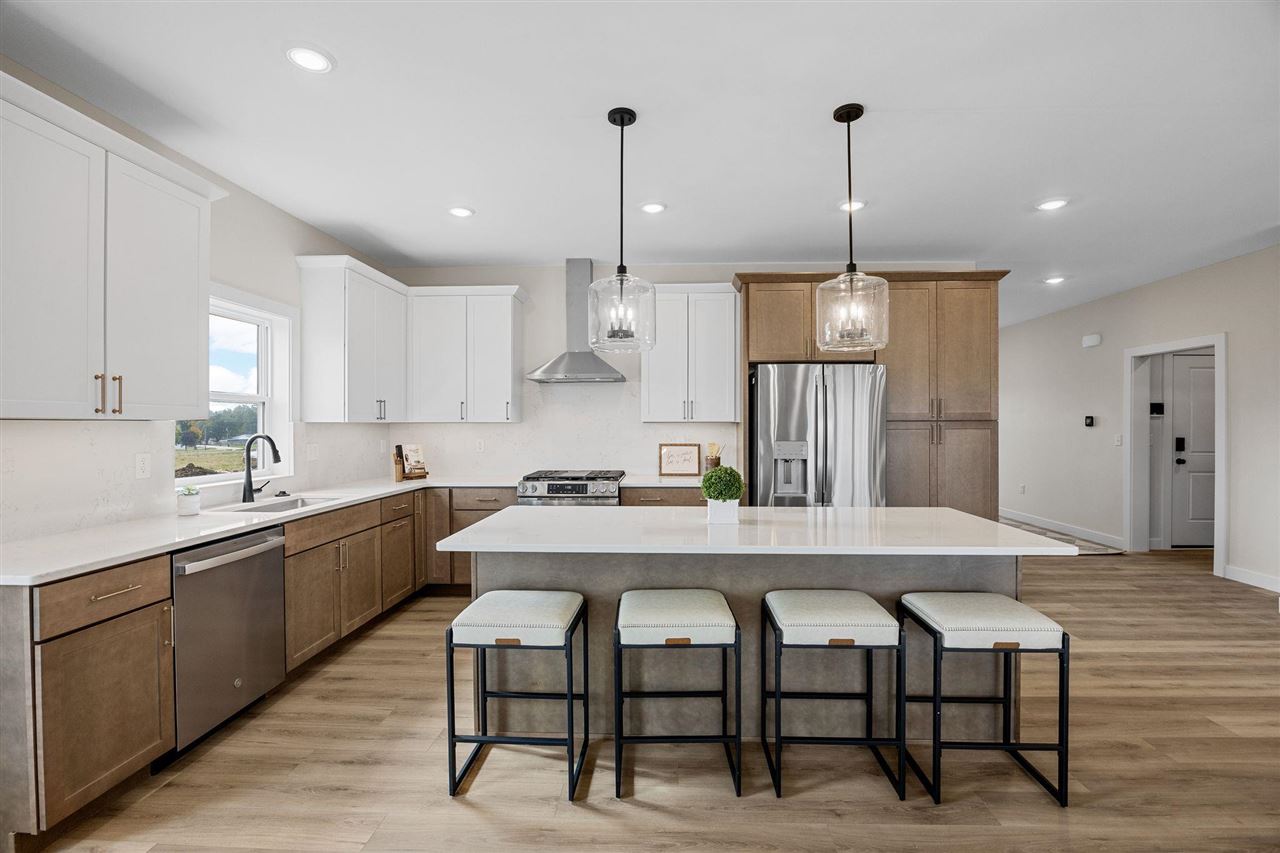 230 Howard Avenue NW Swisher IA 52338